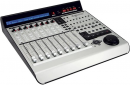MACKIE MC UNIVERSAL PRO - panel kontrolny USB