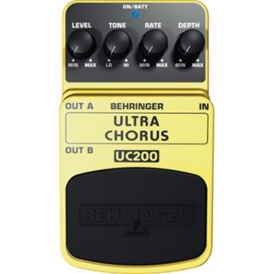 Behringer UC200 - chorus