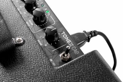 IK ToneX Cab - Aktywna kolumna gitarowa