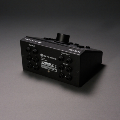 Hayakumo IZARAI - Pasywny kontroler monitorów