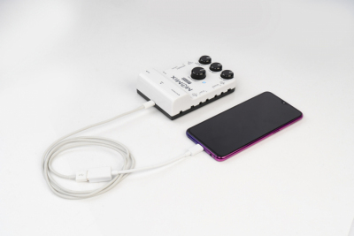 Joyo Momix - kieszonkowy mikser z interface USB