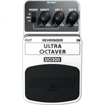Behringer UO300 - efekt basowy octaver