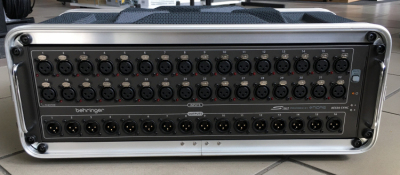 Behringer X32 COMPACT + Behringer S32 - Mikser cyfrowy oraz Stagebox cyfrowy (zestaw z case'ami)