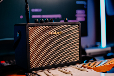 DK Technology iG-10Pro - Wzmacniacz do gitary elektrycznej