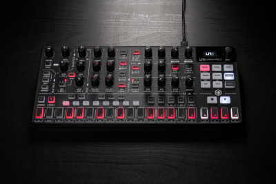 IK UNO Synth Pro X - Syntezator analogowy