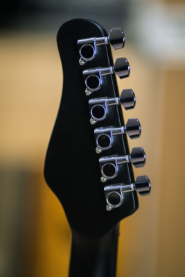 Kazuki BKZ-NST-NA - Gitara elektryczna