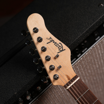 Kazuki BKZ-SM101ST-CR - Gitara elektryczna ze wzmacniaczem