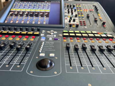 Midas Pro1 - mikser cyfrowy ze skrzynią transportową