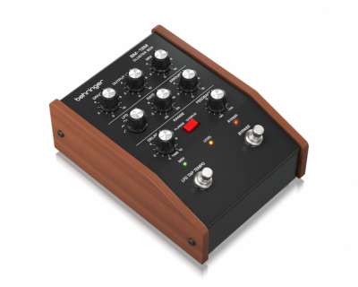 Behringer BM-18M CLUSTER BOX - Efekt modulacyjny