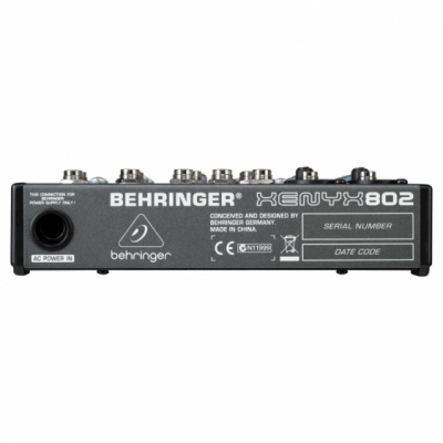 Behringer 802 - mikser z preampami XENYX