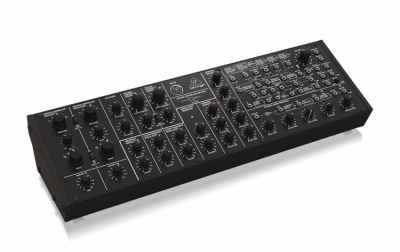 Behringer K-2 MK II - Syntezator analogowy
