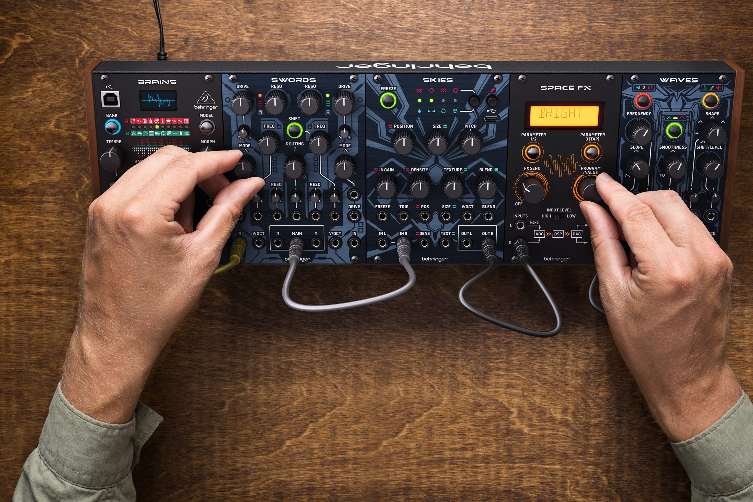Behringer SKIES Moduł syntezatora modularnego