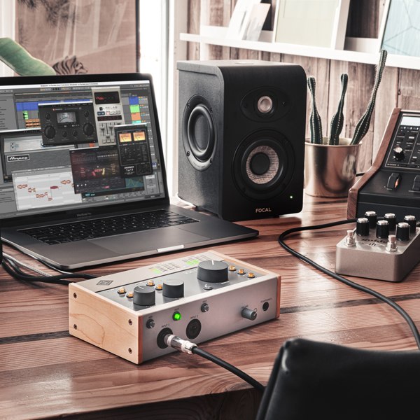 UA - VOLT 476 - Interfejs Audio USB