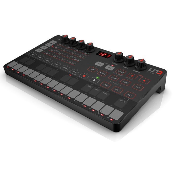 IK Uno Synth - Syntezator analogowy