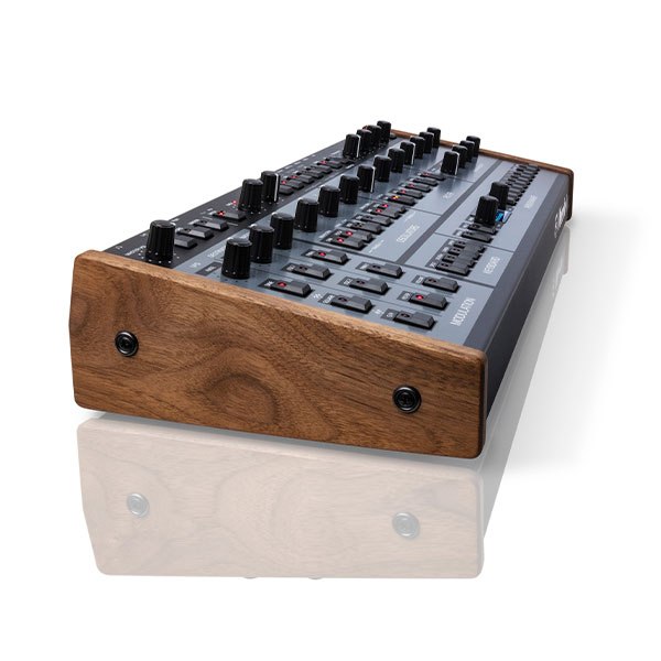 Oberheim OB-X8 Desktop