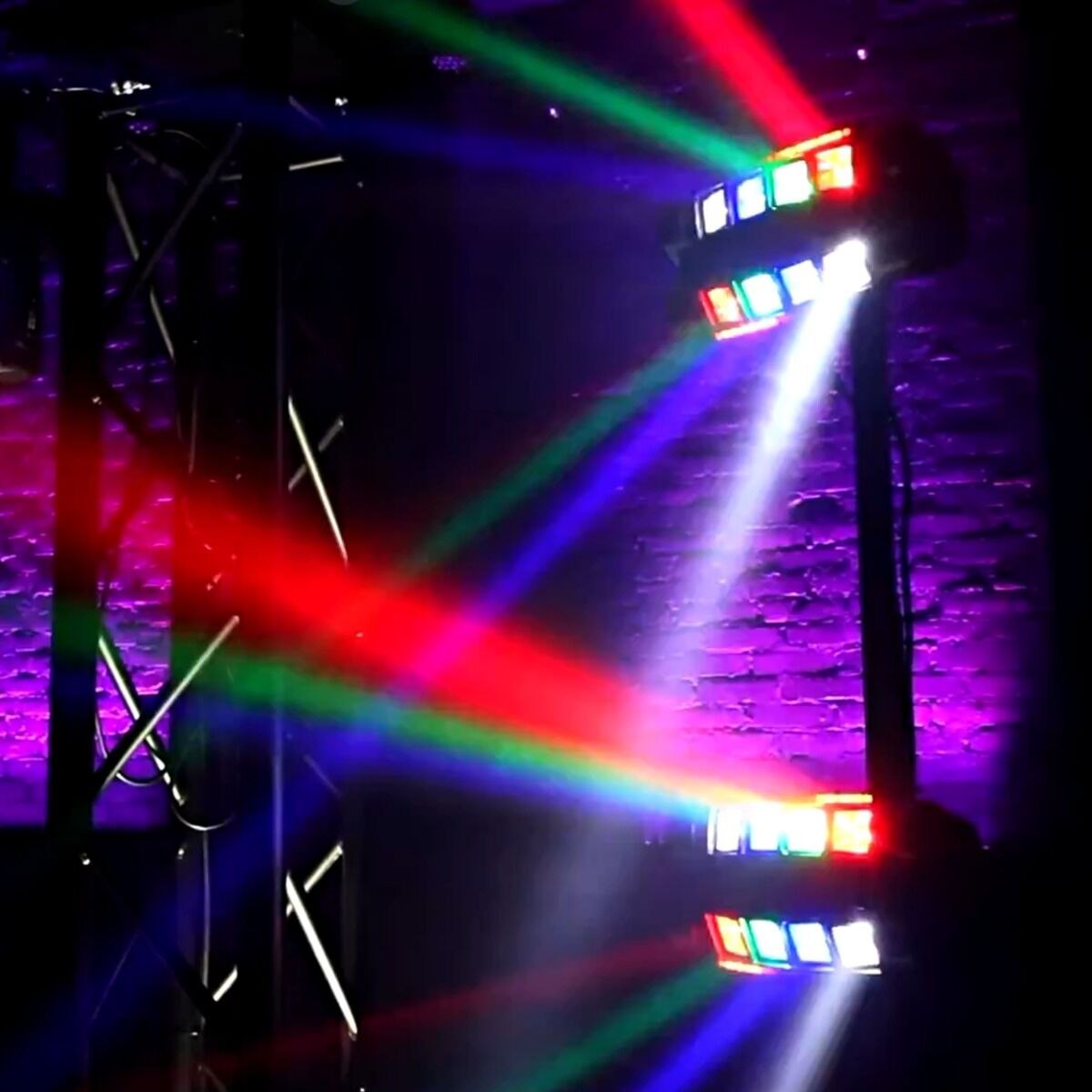LIGHT4ME SPIDER STRIPE efekt LED disco stroboskop