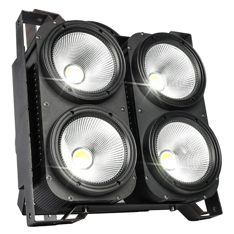LIGHT4ME 4LITE BLINDER oświetlacz sceniczny estradowy WW/CW