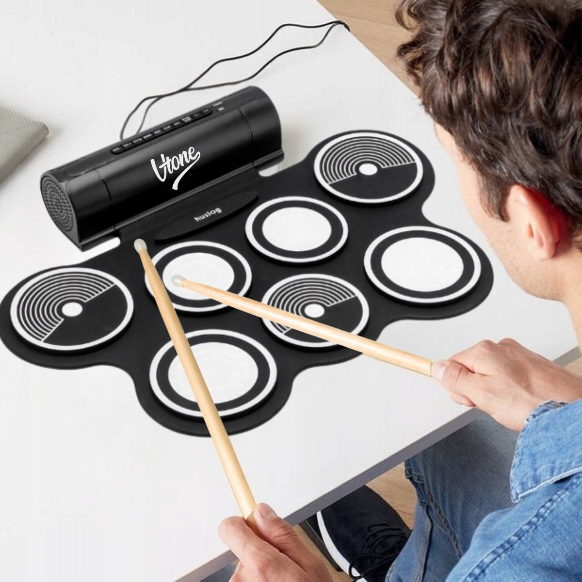 V-TONE RD7 perkusja elektroniczna zwijana USB-C AUX 7 padów pedały pałeczki wbudowane głośniki 2x3W wyjście słuchawkowe zestaw perkusyjny