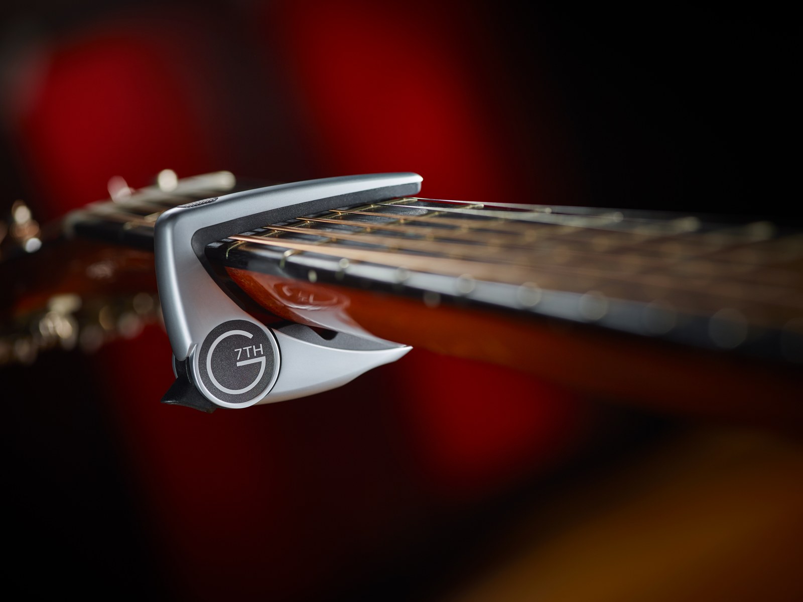 Kapodaster G7th Performance 2 Steel String Silver do gitary akustycznej i elektrycznej