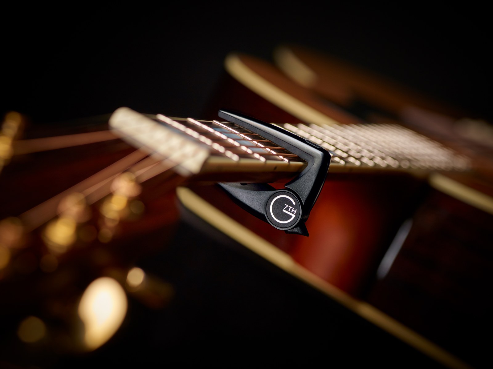 Kapodaster G7th Performance 2 Steel String Black do gitary akustycznej i elektrycznej