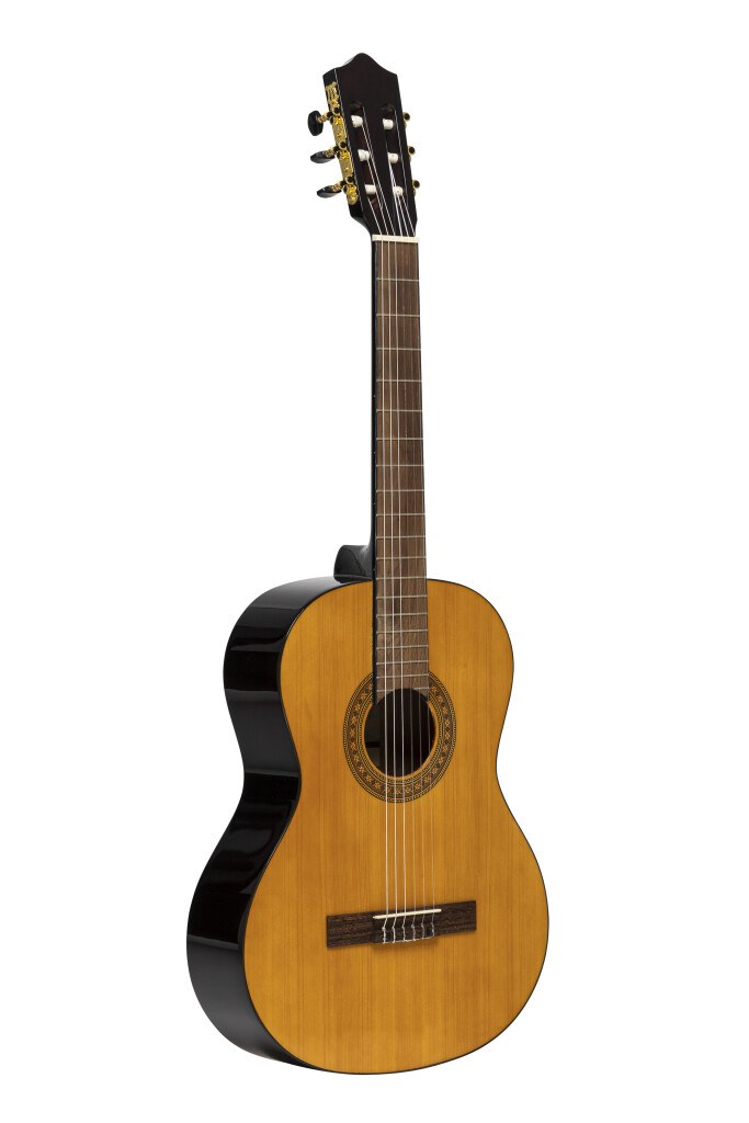 Stagg SCL60-NAT - gitara klasyczna 4/4, świerkowa płyta wierzchnia, naturalny połysk