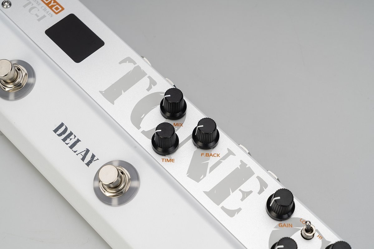 Joyo TC-1 Tone Chain - multiefekt gitarowy overdrive, distortion i delay z Tap Tempo, tunerem i XLR