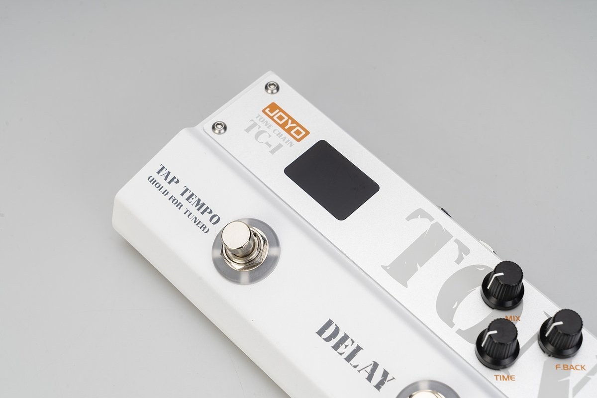 Joyo TC-1 Tone Chain - multiefekt gitarowy overdrive, distortion i delay z Tap Tempo, tunerem i XLR