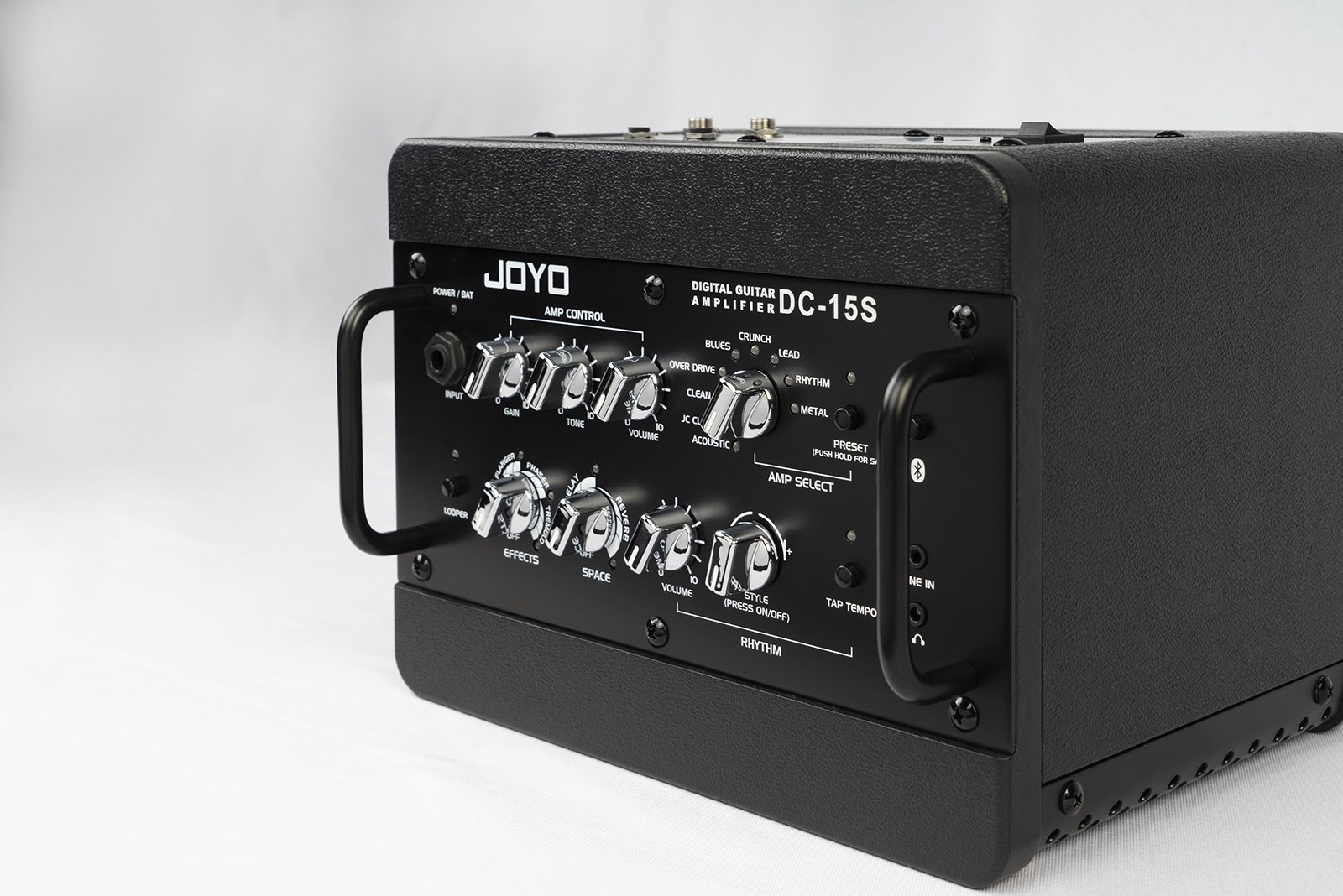 Joyo DC-15S - akumulatorowe combo gitarowe 15 W z looperem i Bluetooth