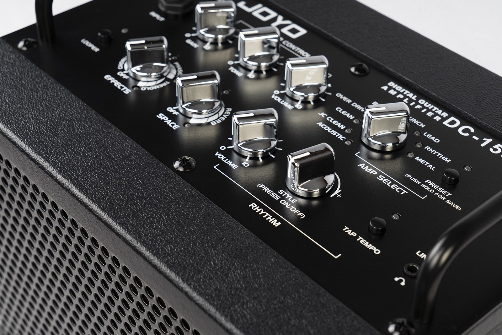 Joyo DC-15S - akumulatorowe combo gitarowe 15 W z looperem i Bluetooth