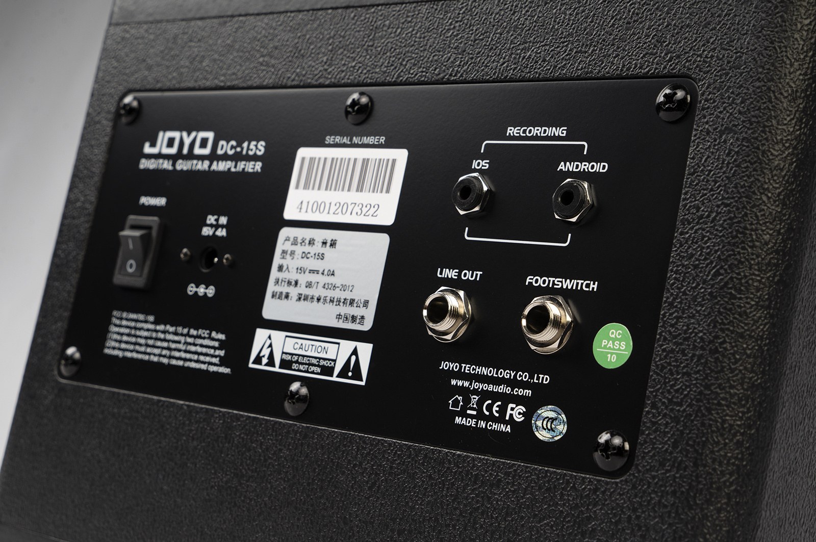 Joyo DC-15S - akumulatorowe combo gitarowe 15 W z looperem i Bluetooth