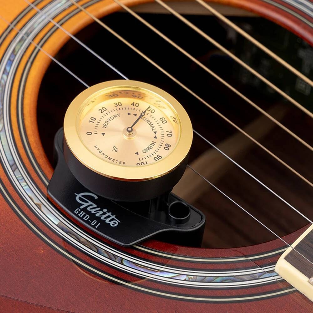 Guitto GHD-01 - nawilżacz gitarowy z higrometrem wskazówkowym