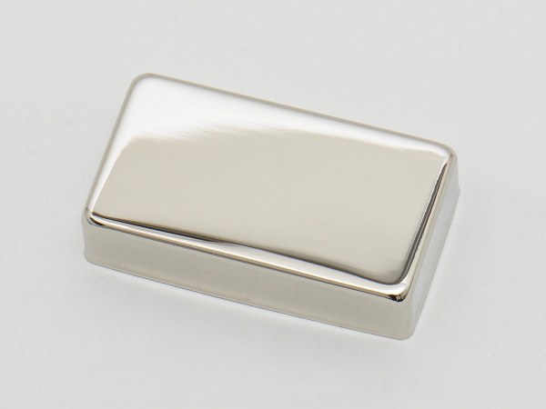 Göldo PNS0N - niklowana zamknięta osłona humbuckera z German Silver