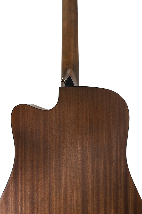 Gitara akustyczna SAGA SF600C NA