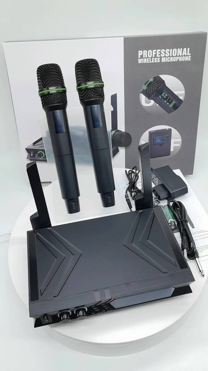 Bezprzewodowy system mikrofonowy Igo System U-777