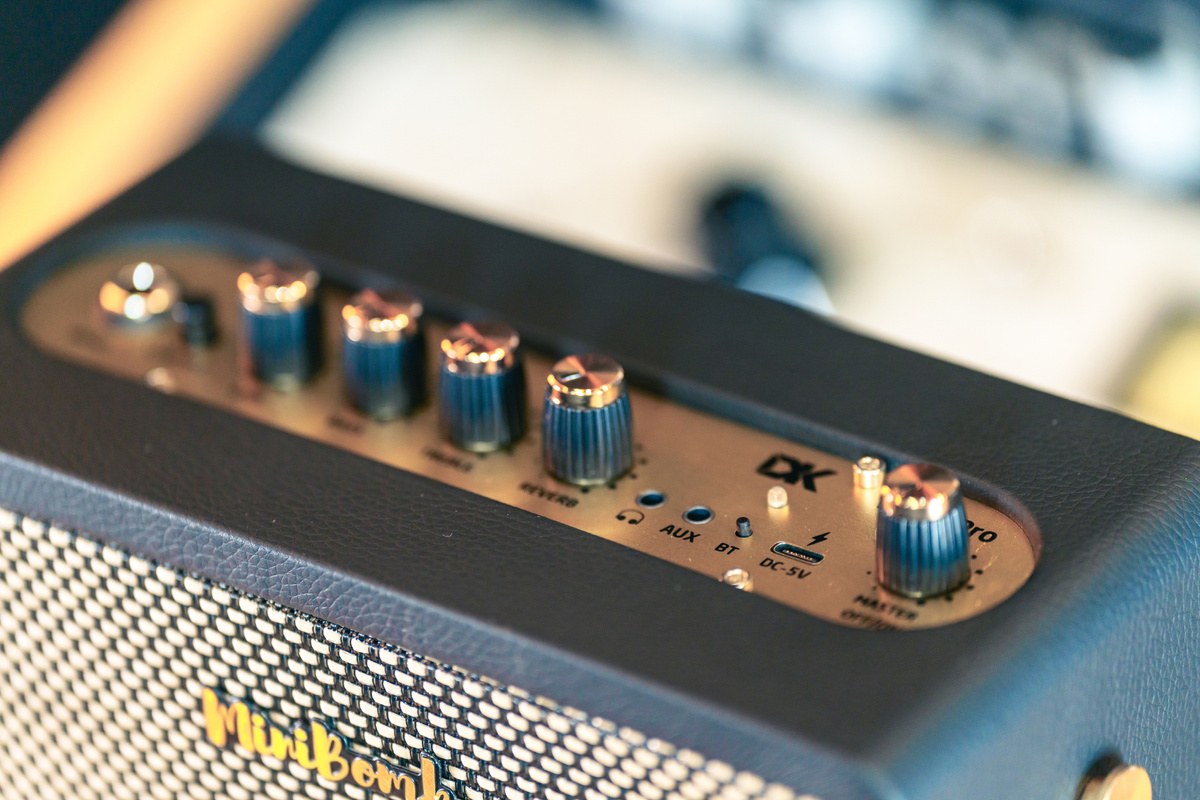 Wzmacniacz do gitary elektrycznej DK Technology iG-10Pro