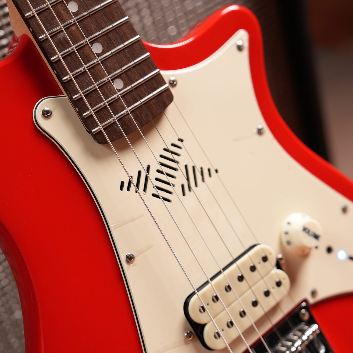 Gitara elektryczna ze wzmacniaczem Kazuki BKZ-SM101ST-CRD
