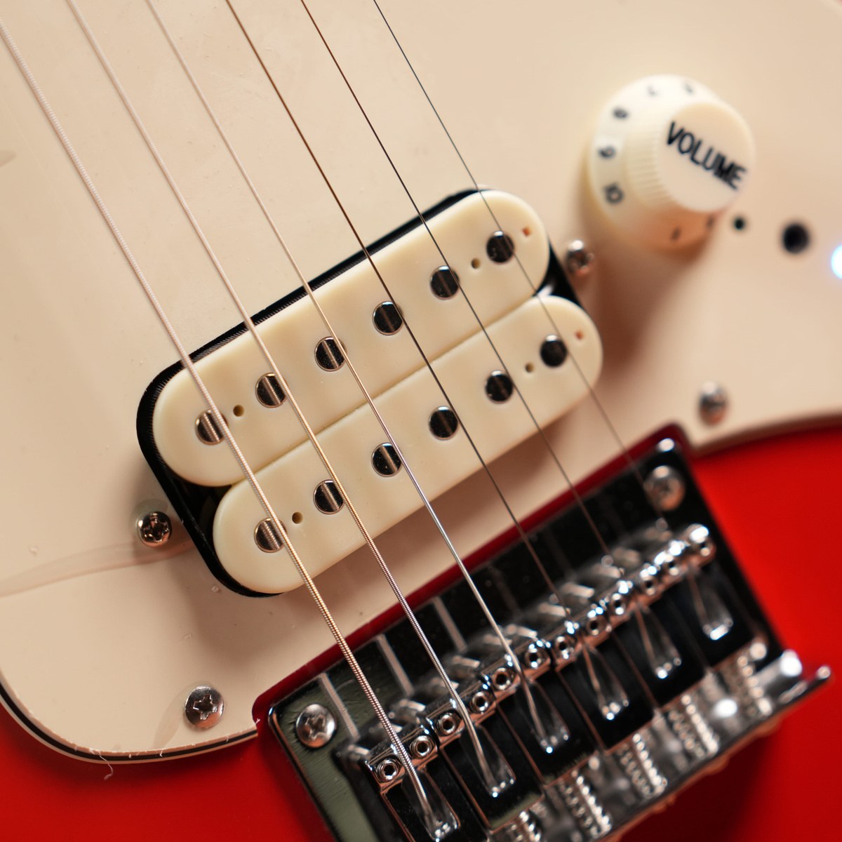 Gitara elektryczna ze wzmacniaczem Kazuki BKZ-SM101ST-CRD