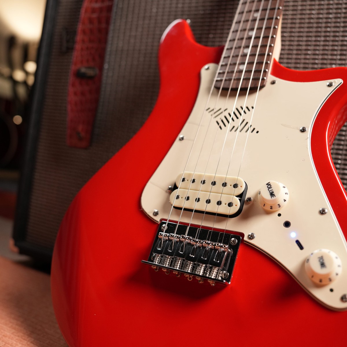 Gitara elektryczna ze wzmacniaczem Kazuki BKZ-SM101ST-CRD