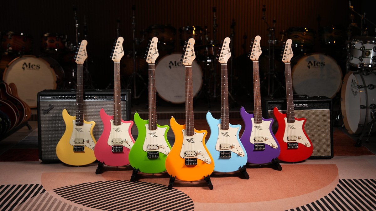 Gitara elektryczna ze wzmacniaczem Kazuki BKZ-SM101ST-CBL