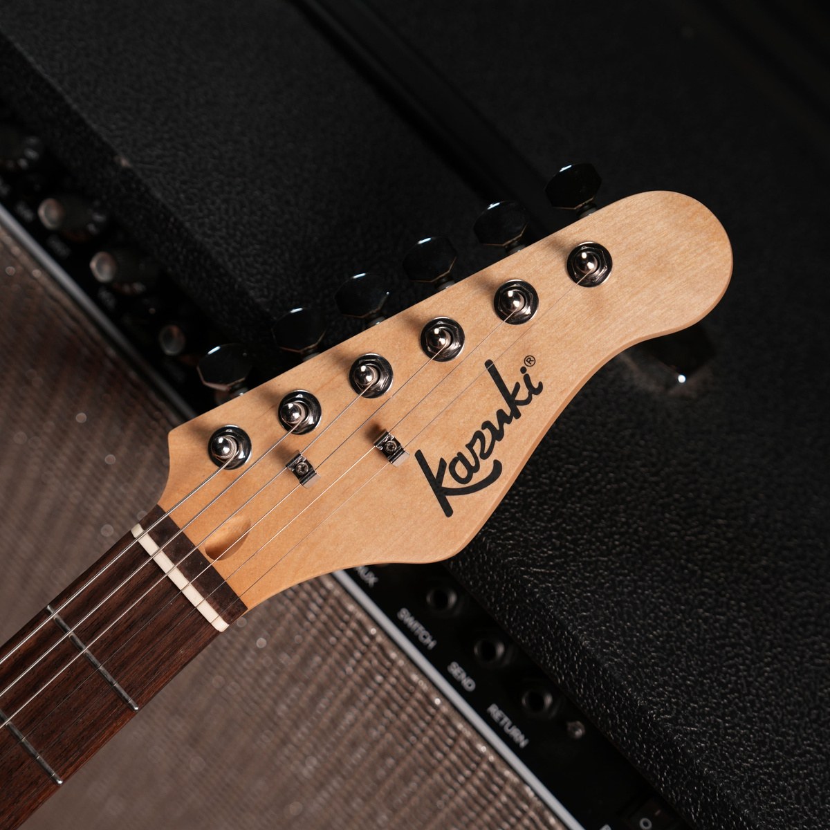 Gitara elektryczna ze wzmacniaczem Kazuki BKZ-SM101ST-CG