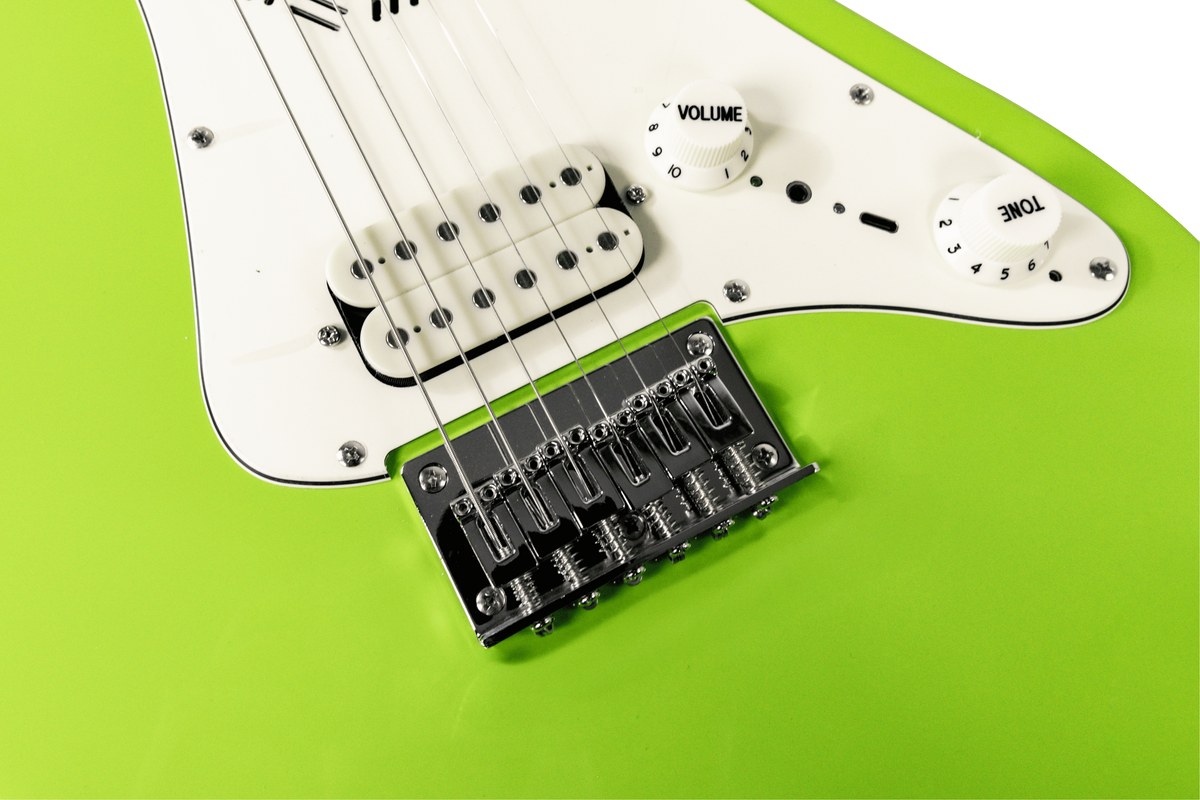 Gitara elektryczna ze wzmacniaczem Kazuki BKZ-SM101ST-CGA