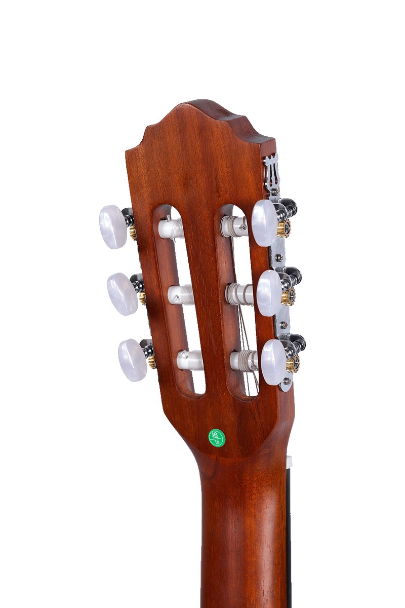 Gitara klasyczna SAGA C700