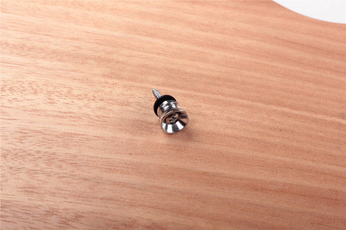 Zaczep do paska gitary Kera Audio MD-01S