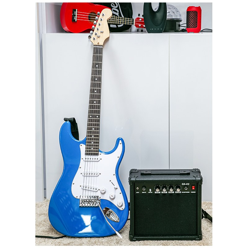 NN EG SET BK zestaw gitarowy gitara elektryczna stratocaster