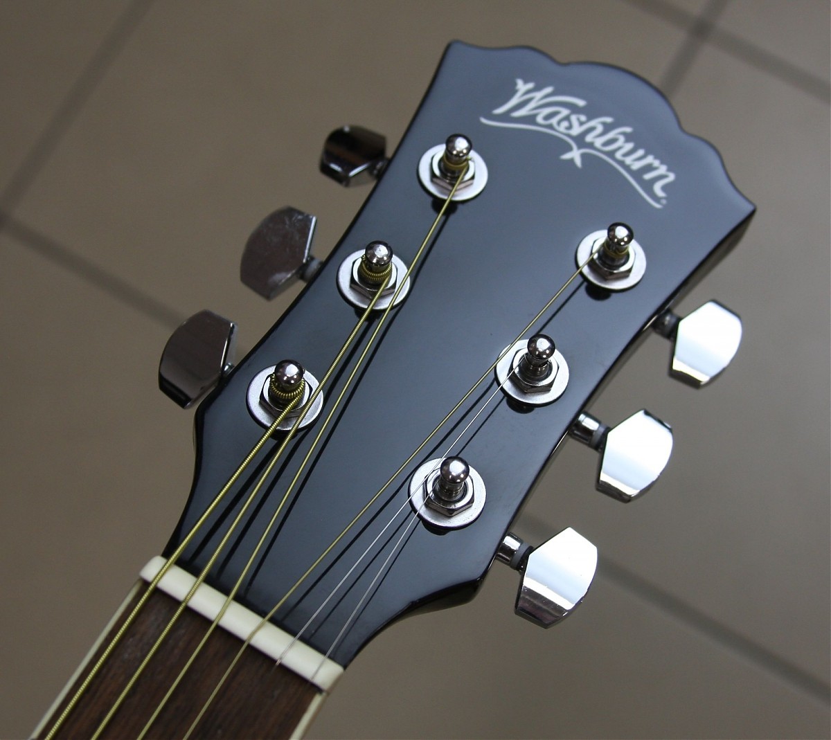 WASHBURN WA 90 CE (B) gitara elektroakustyczna
