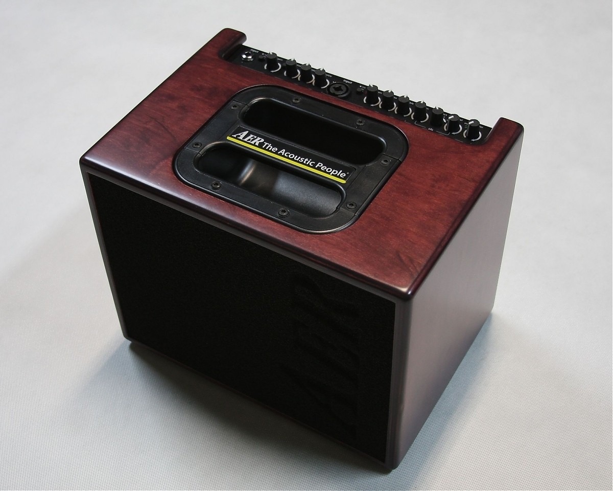 AER COMPACT 60 IV (PMH) combo do gitary akustycznej