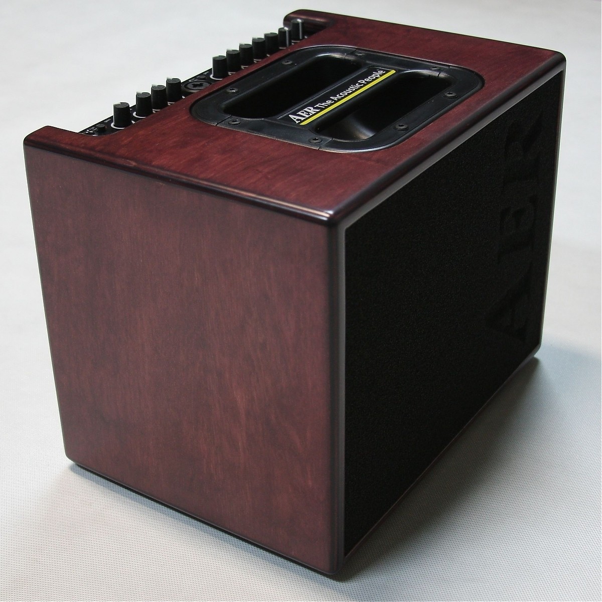 AER COMPACT 60 IV (PMH) combo do gitary akustycznej