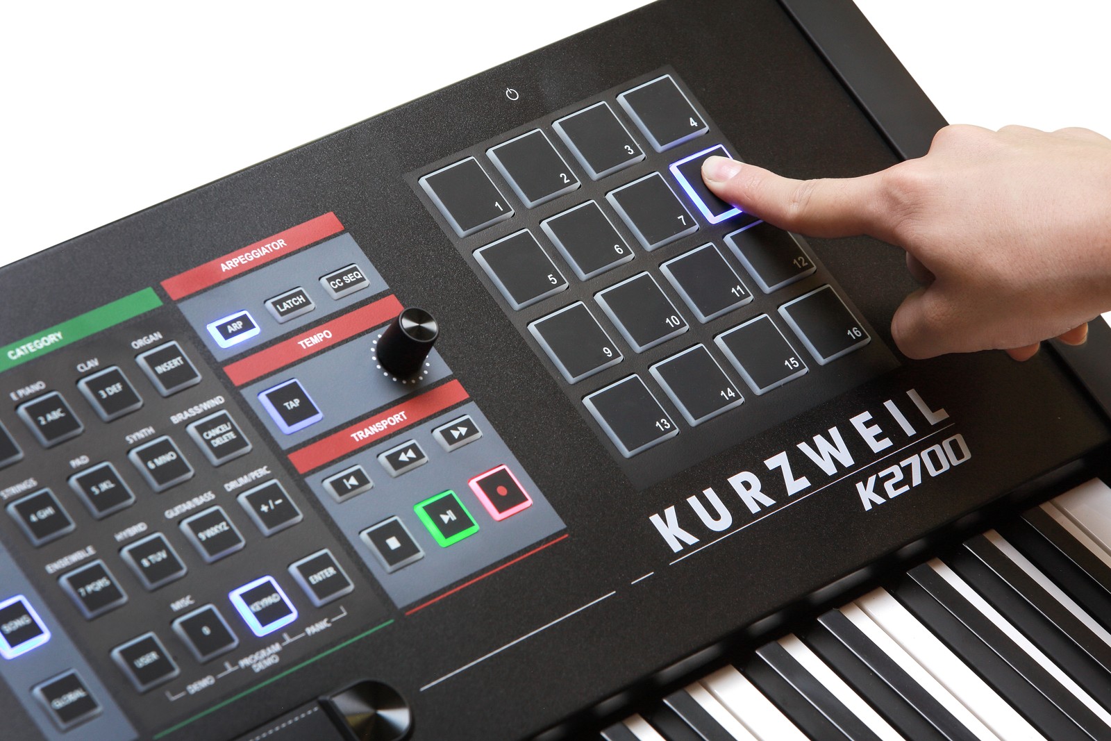 KURZWEIL K 2700 syntezator