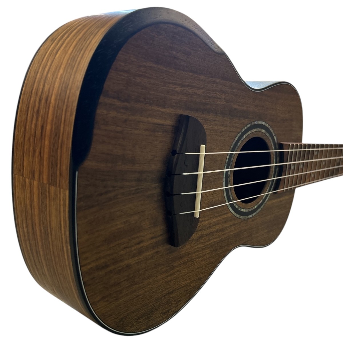 LAILA UMC-2315-W ukulele