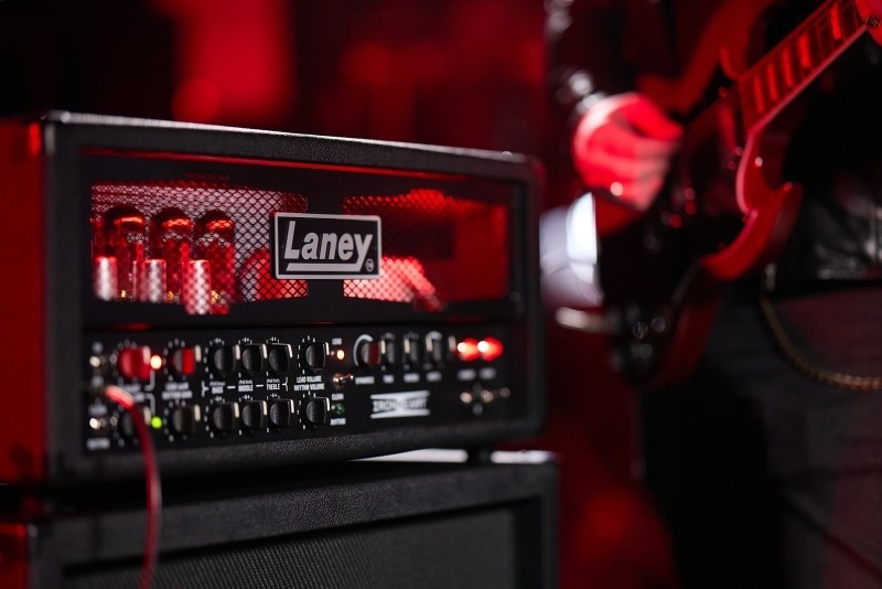 LANEY BCC-IRT120H głowa gitarowa